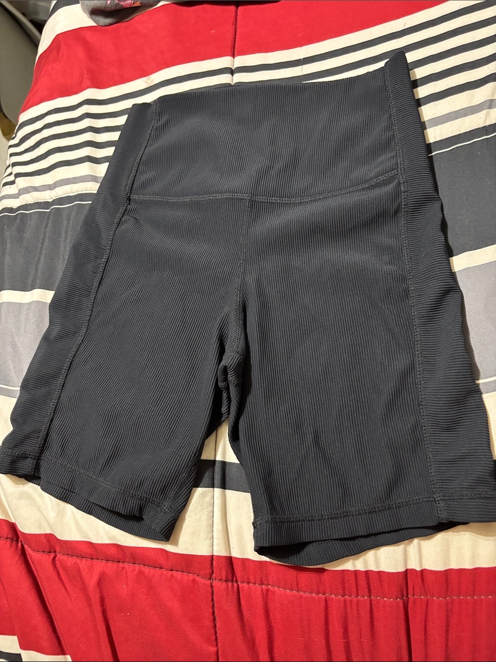 Ribbed biker shorts